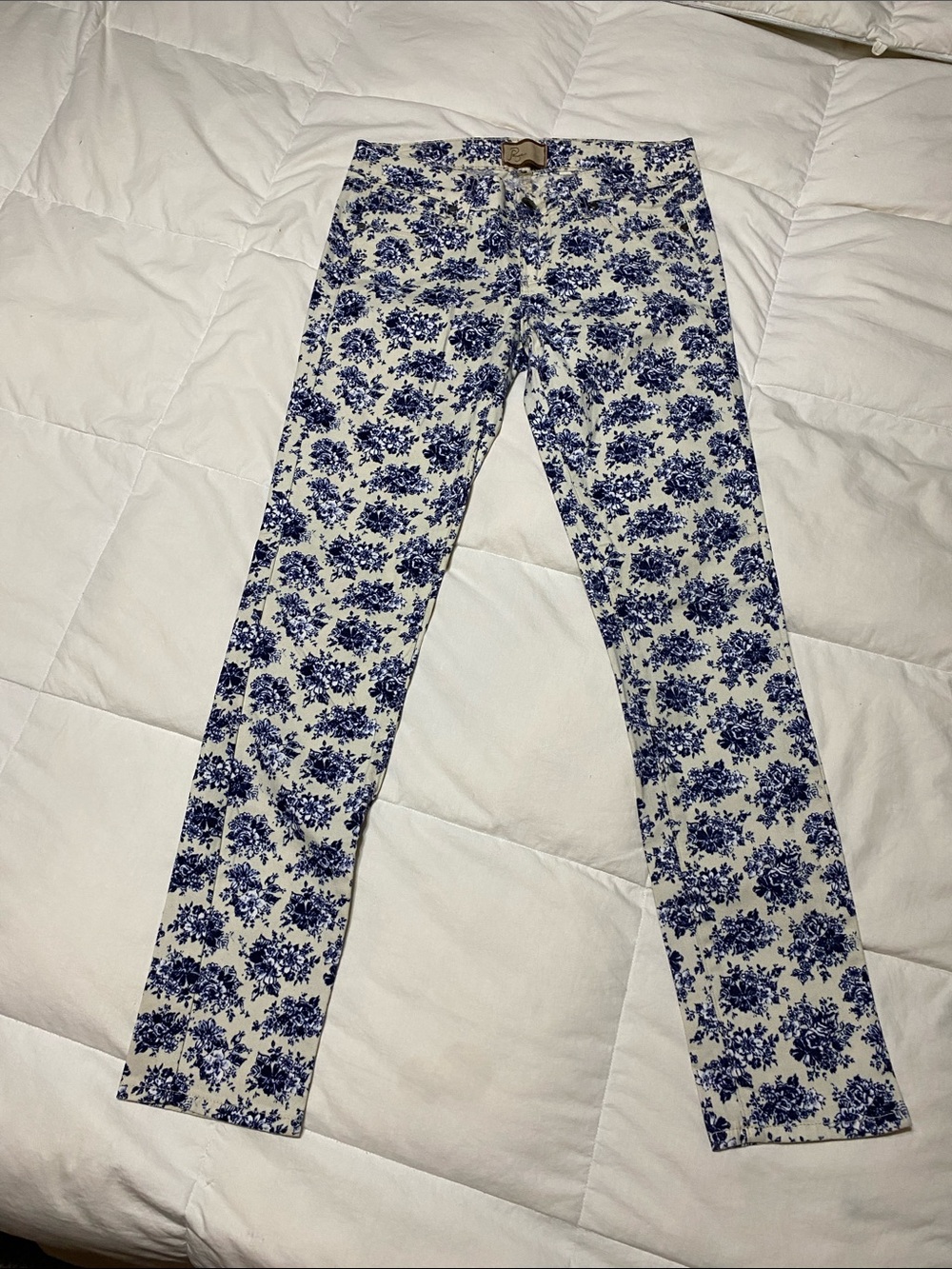 PAIGE White Skinny Jeans with Blue Floral Print